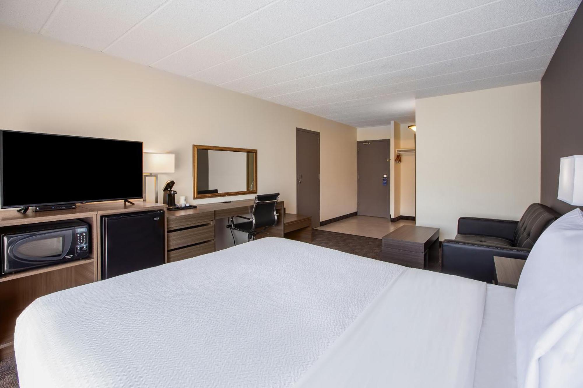 Days Inn By Wyndham Sudbury & Conference Centre Zewnętrze zdjęcie
